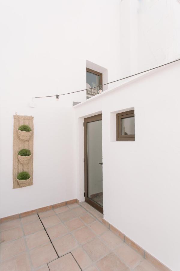 La Vila Hort By Seaward Suites Villajoyosa Buitenkant foto