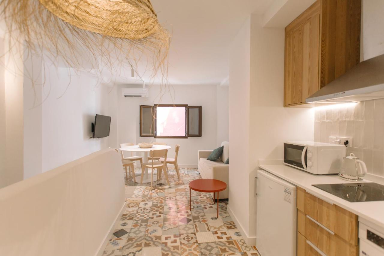 La Vila Hort By Seaward Suites Villajoyosa Buitenkant foto
